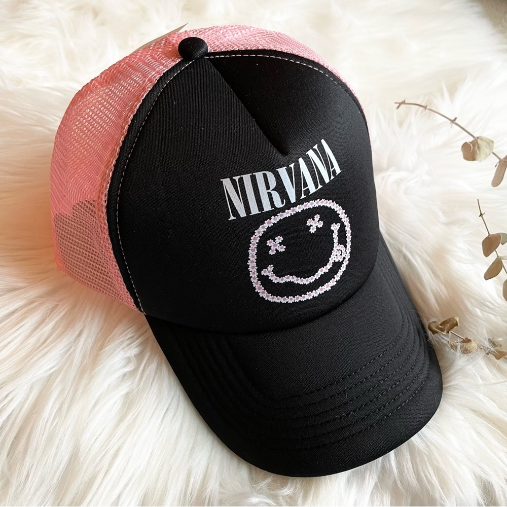 Urban Outfitters Nirvana Band Logo Trucker Hat NWT - Picture 6 of 14